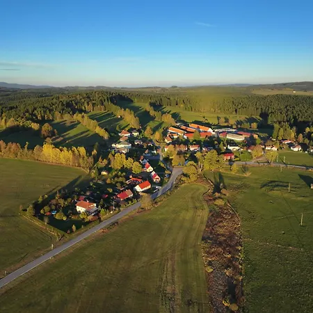 38 3* Milná